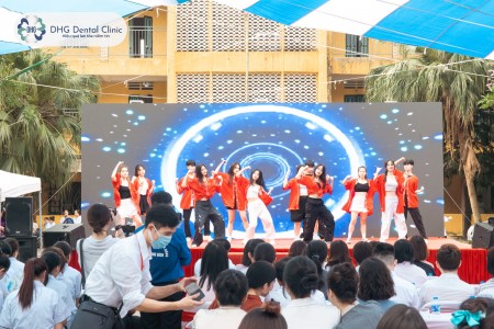 ĐỊNH HƯỚNG TƯƠNG LAI - NỤ CƯỜI RẠNG RỠ