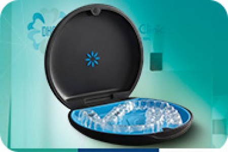 Khay trong suốt Invisalign