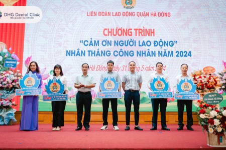 THẬT VINH DỰ KHI ĐƯỢC CÓ MẶT TRONG BUỔI LỄ KỈ NIỆM 45 NĂM NGÀY THÀNH LẬP LIÊN ĐOÀN LAO ĐỘNG QUẬN HÀ ĐÔNG.